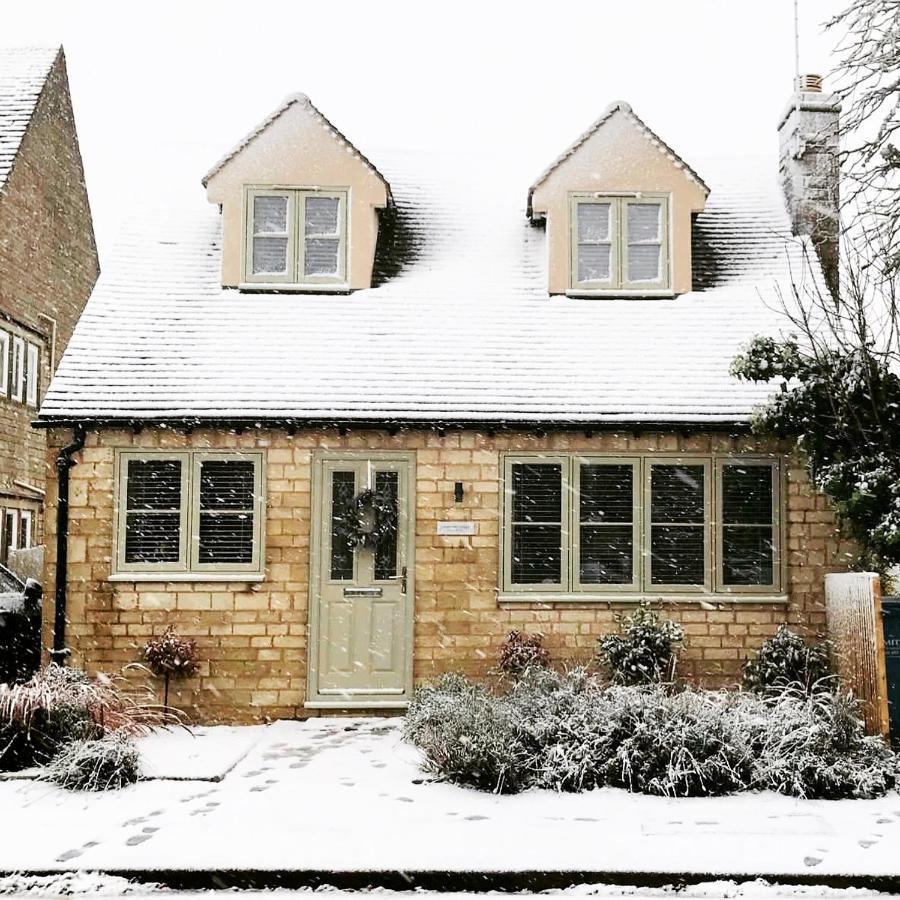 Lavender Lodge Bourton Exterior photo